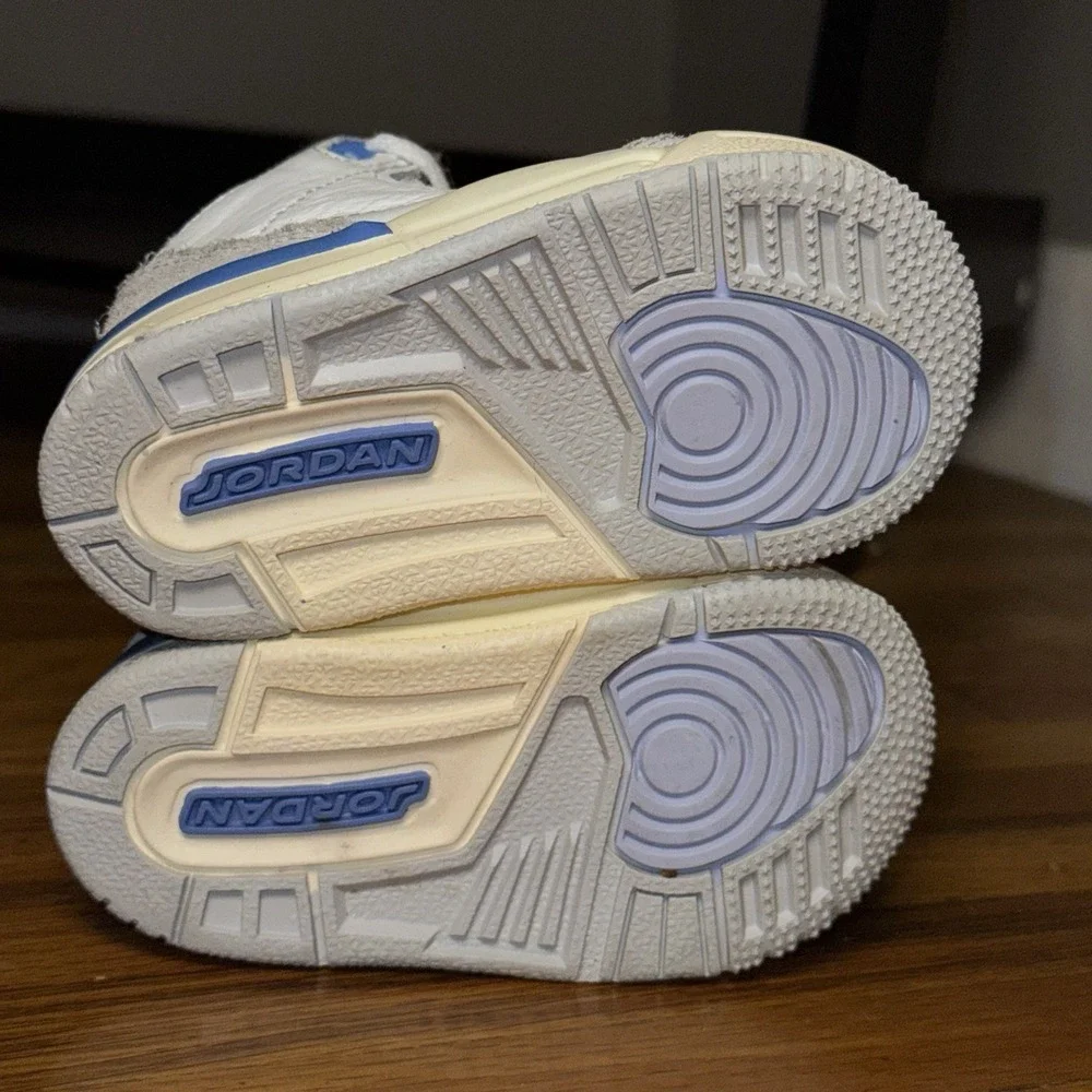 Jordan 3 Retro Lucky Shorts White Sail Blue Toddler Sneakers DM0968-101 Size 4C